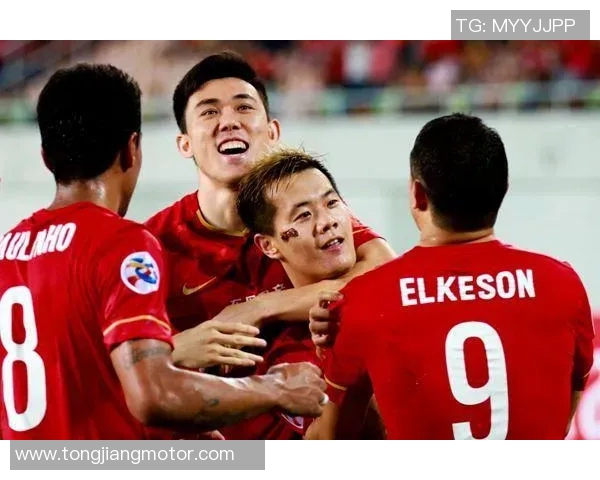 广州足球队反击革新之路:重塑战术理念与球队未来发展探讨 广州足球队反击革新之路:重塑战术理念与球队未来发展探讨