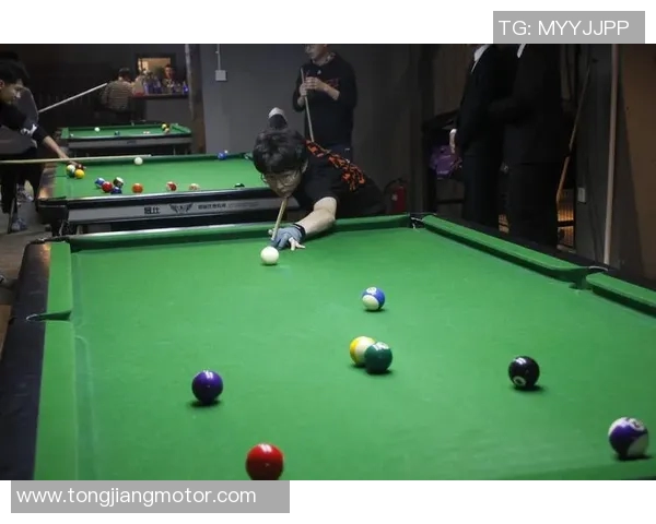 捷克与日本的精彩对决u16青年足球赛的激烈碰撞与精彩瞬间