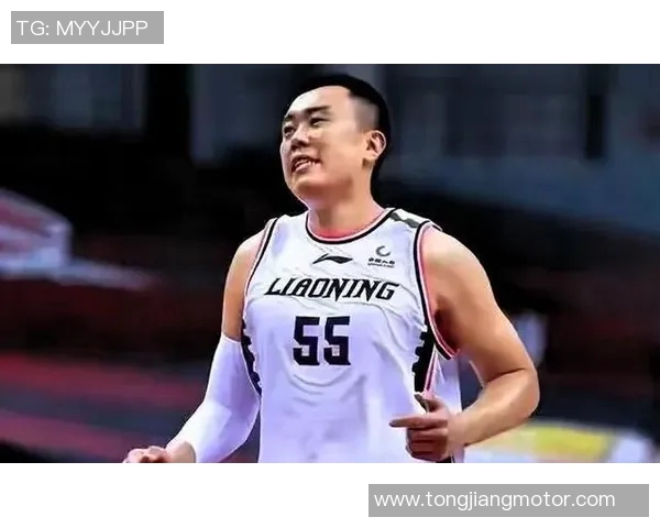 韩德君：从青涩少年到篮球巨星的辉煌历程与背后故事