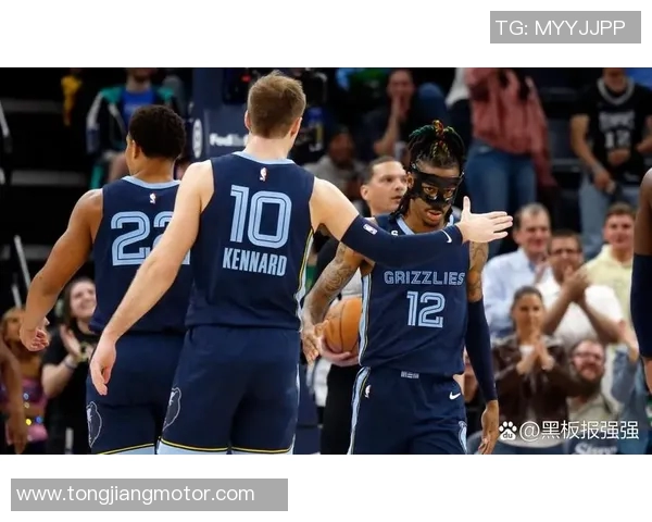 2014年季后赛勇士与灰熊激战回顾：篮球激情与战术较量的巅峰对决