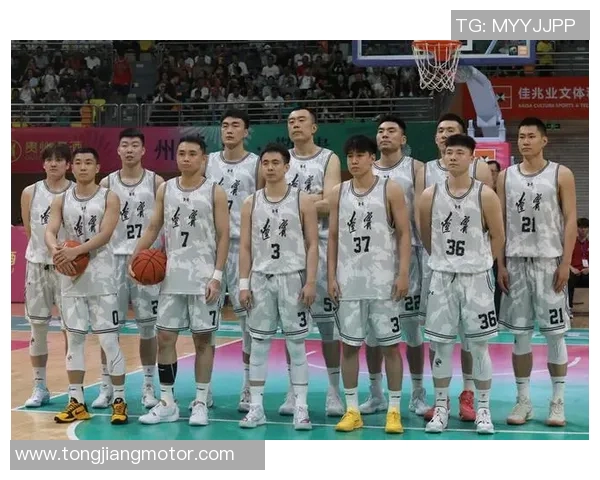 CBA精彩对决回顾天津队与辽宁队的激烈较量与精彩瞬间 CBA精彩对决回顾天津队与辽宁队的激烈较量与精彩瞬间