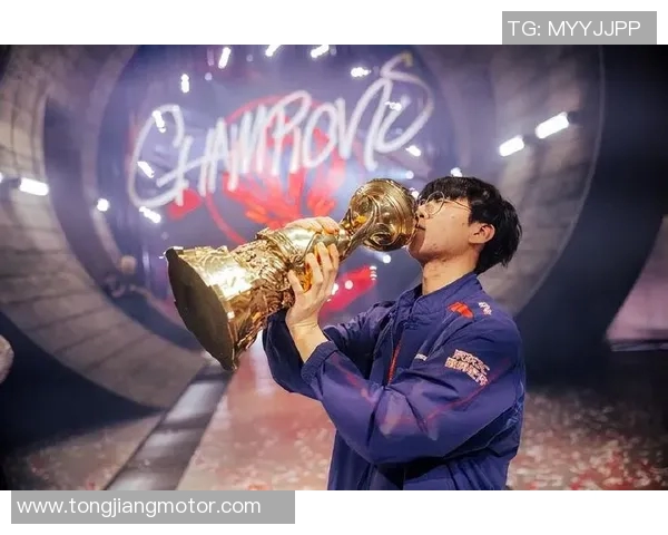 CSGO热议JDG比赛经验引发争议分析与讨论