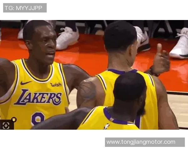 亨克与奥德的精彩对决分析及双方战术布局探讨 亨克与奥德的精彩对决分析及双方战术布局探讨