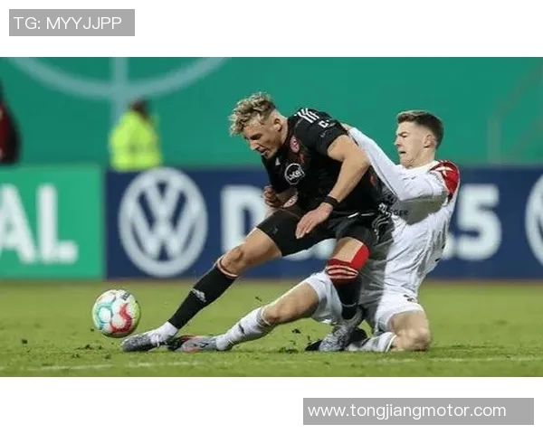 沙尔克与纽伦堡对决前瞻分析谁能在关键战役中占据上风