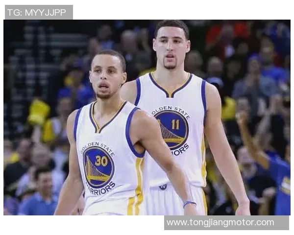 库里带领勇士队再创辉煌篮球传奇成为全球篮球明星的背后故事