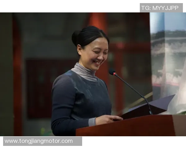 深度对话：周伟如何在英雄联盟中追寻梦想与成长之路